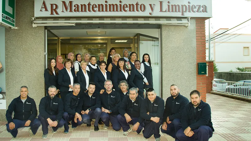 Everest Facility Services adquiere AR Mantenimiento y Limpieza